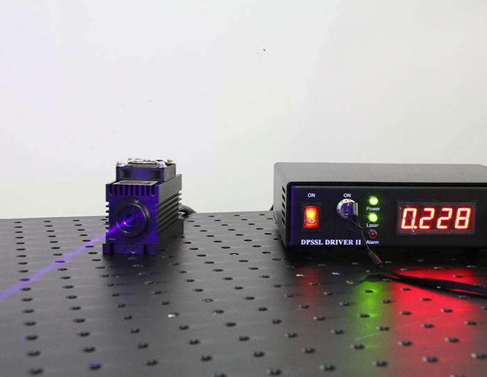 430nm 50mW Blue-violet Semiconductor Laser TEM00 Laser System